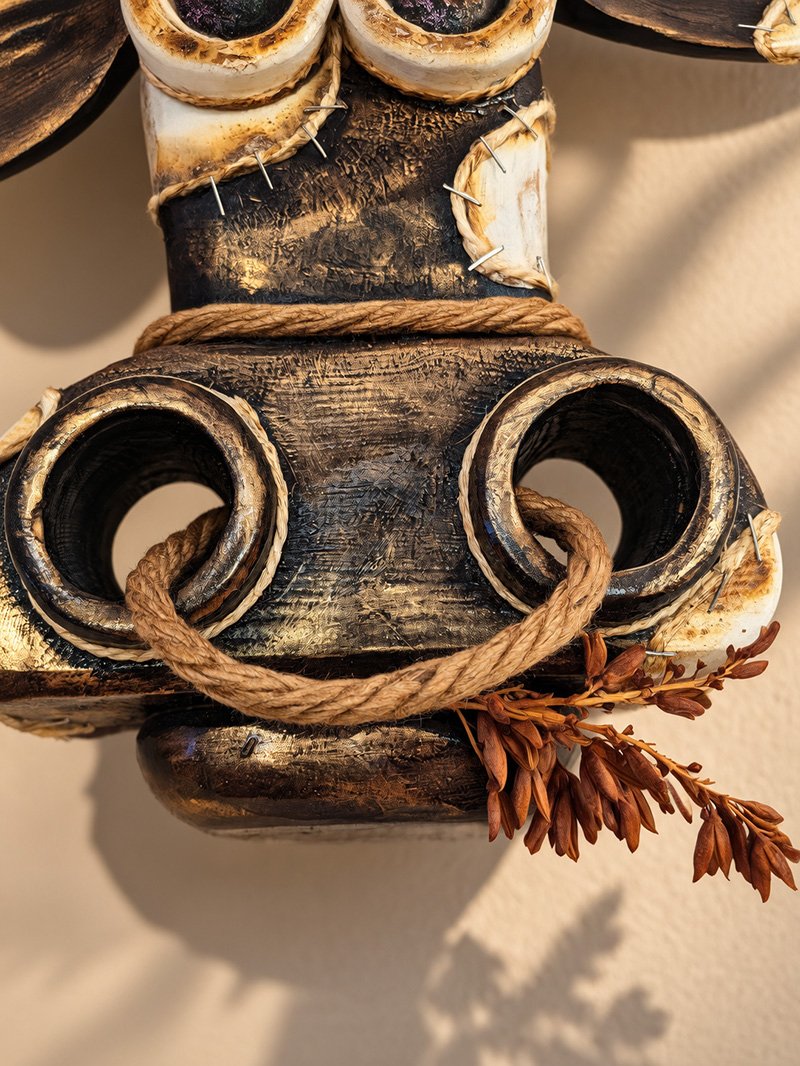 Don Mateo – Handgemaakte houten wandsculptuur met karakter