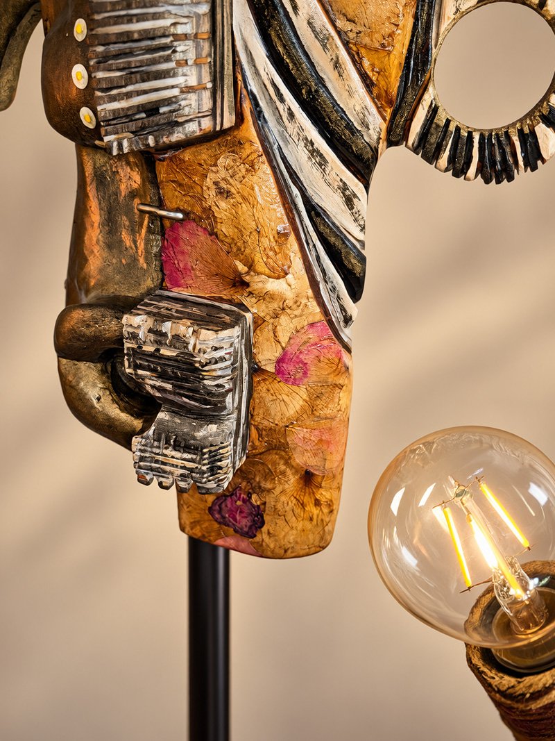 El Guardián de la Luz | Handgemaakte design vloerlamp