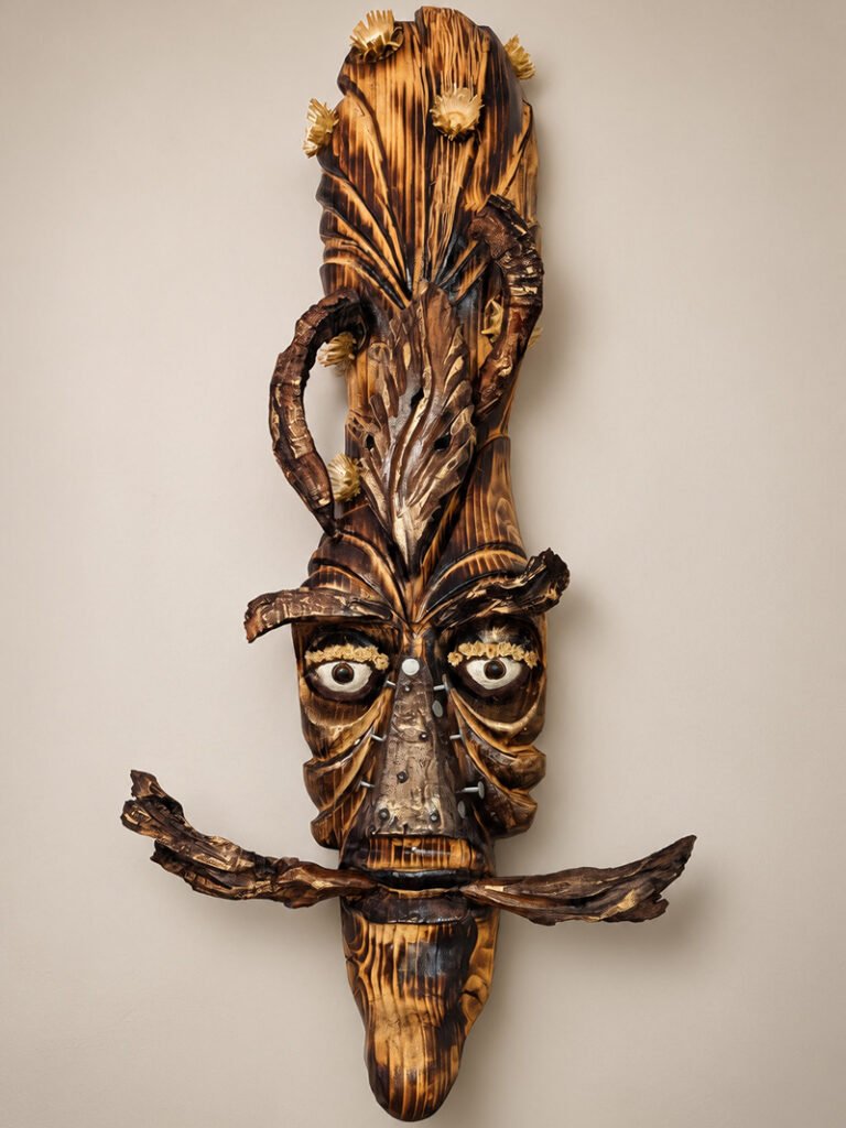El Viejo Sabio – Handgemaakte sculpturale wandkunst van hout en metaal